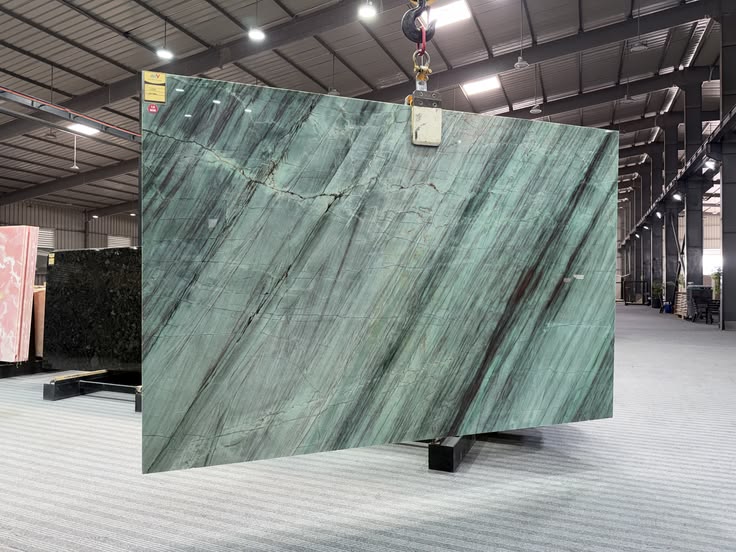 Đá Quartzite xanh tự nhiên với hệ vân nổi bật